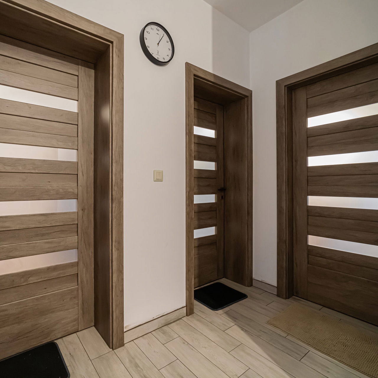 Üvegezett beltéri ajtók