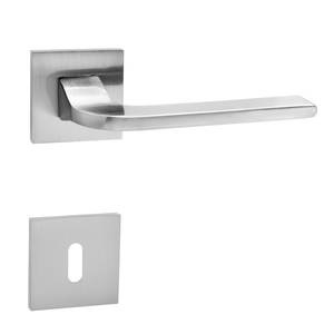 IBIZA szálcsiszolt króm négyzetrozettás kilincs BB zár